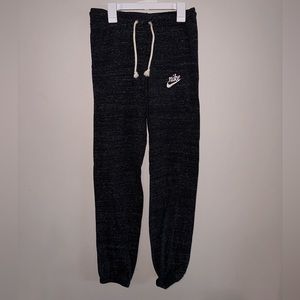 Nike Woman’s Speckled Gray Jogger Sweats, small